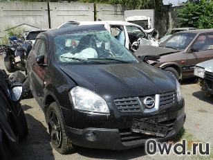 Битый автомобиль Nissan Qashqai