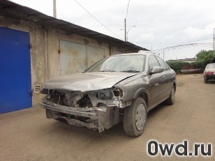 Битый автомобиль Nissan Bluebird Sylphy